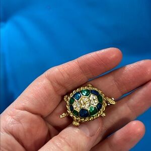 Turtle Pin/Pendant Just Keep Swimming Colored Gold Blue Green White NWOTS